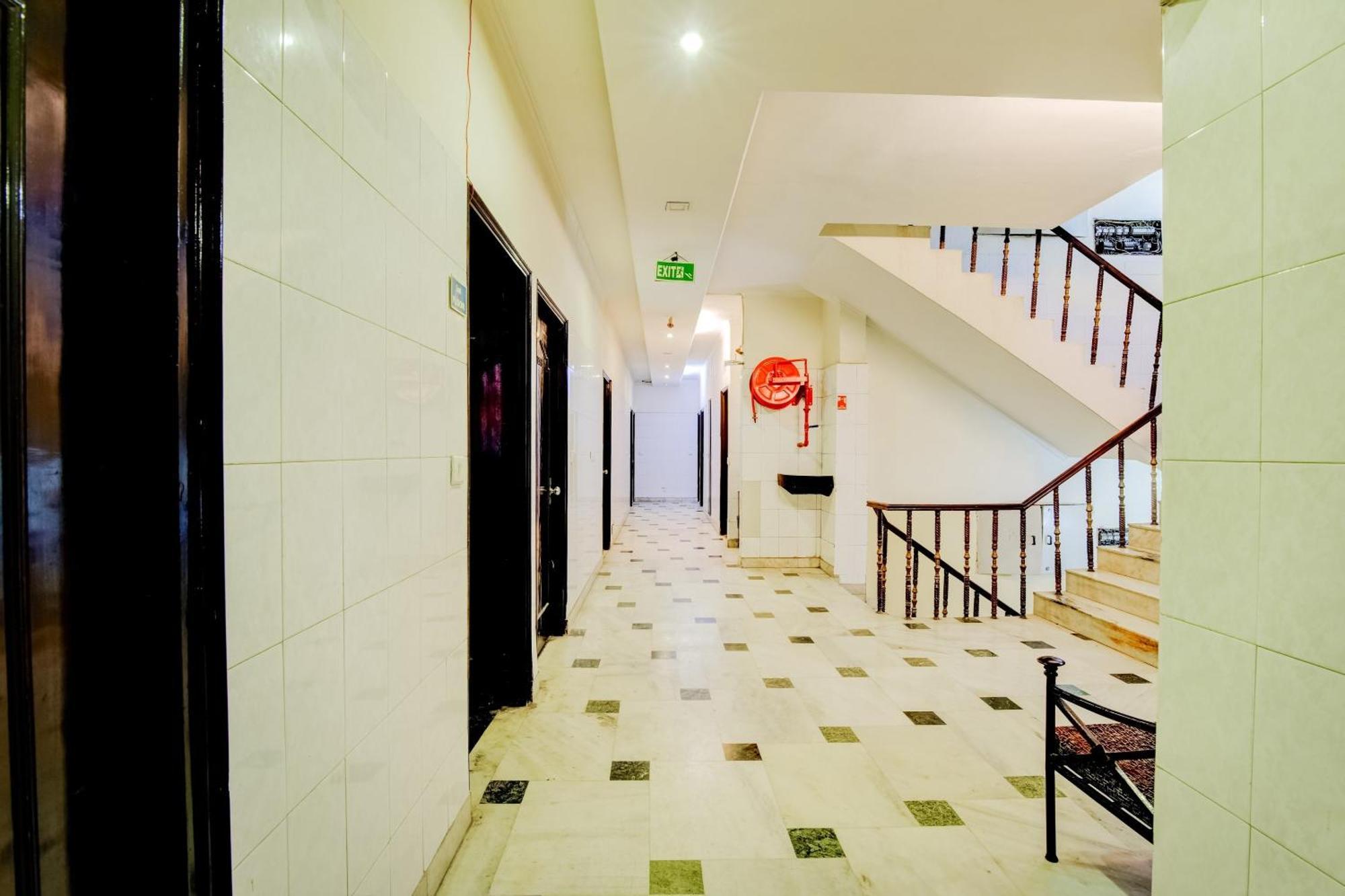 Fabhotel Delhi Darbar Near Karol Bagh Market Exterior foto